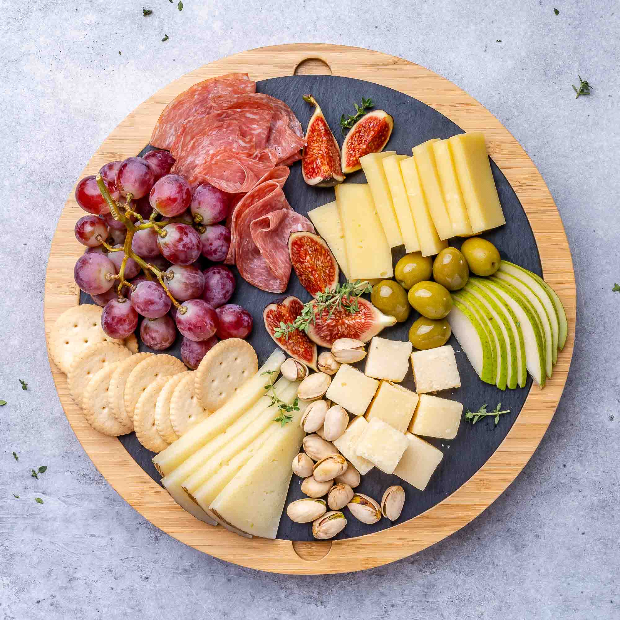 Bamboo Cheese Board with Knife Set and Removable Slate | Zigeze