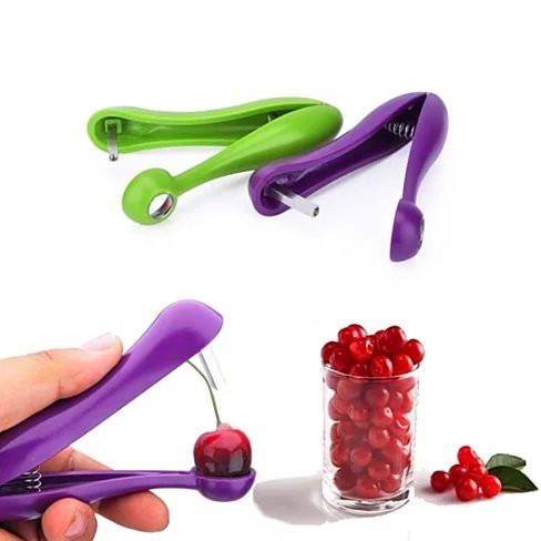 CHA CHA CHA Cherry Pitter | Zigeze