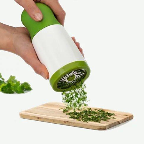 Fresh Garden Herb and Spice Mill | Zigeze