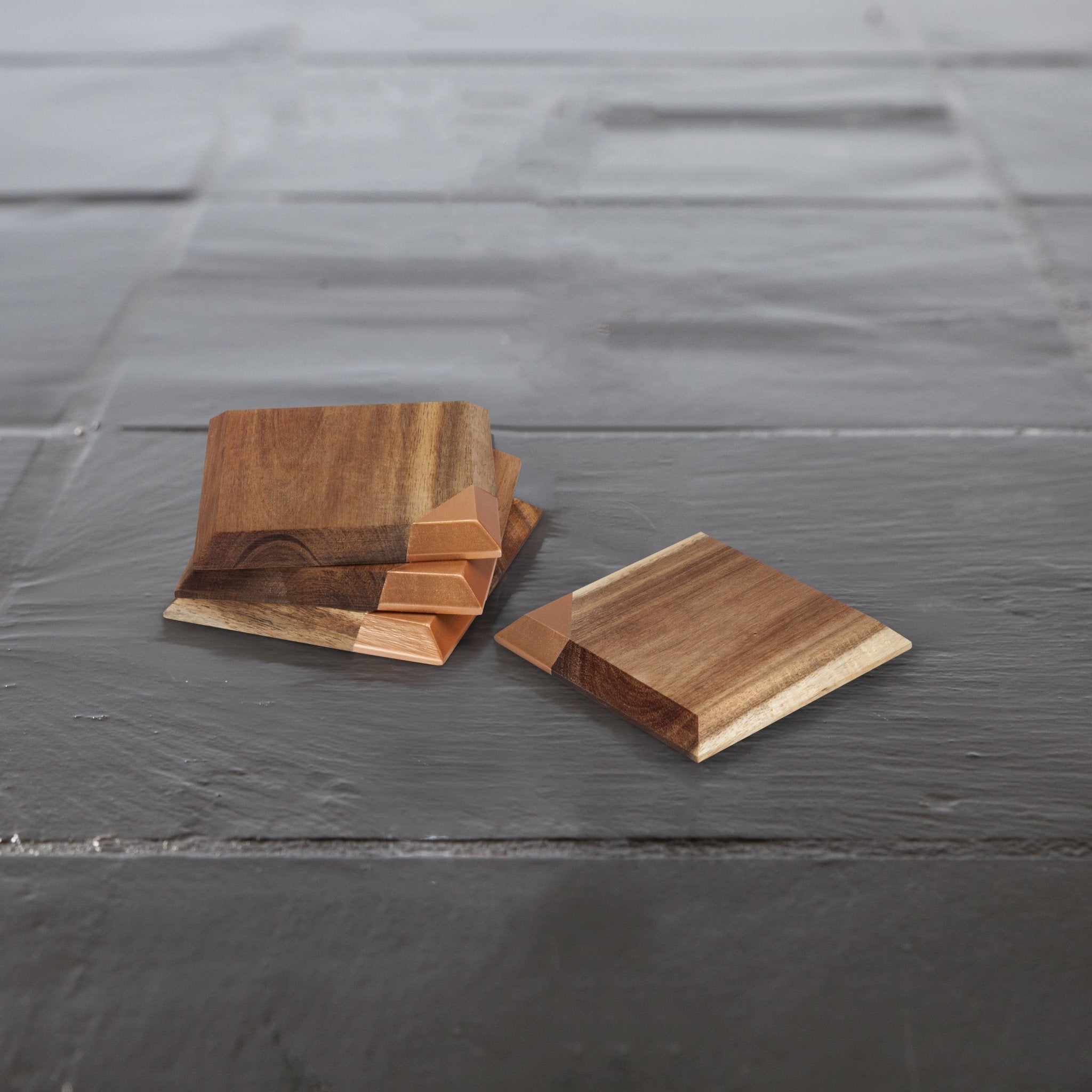 Metallic Dipped Coasters, Set of 4 | Zigeze