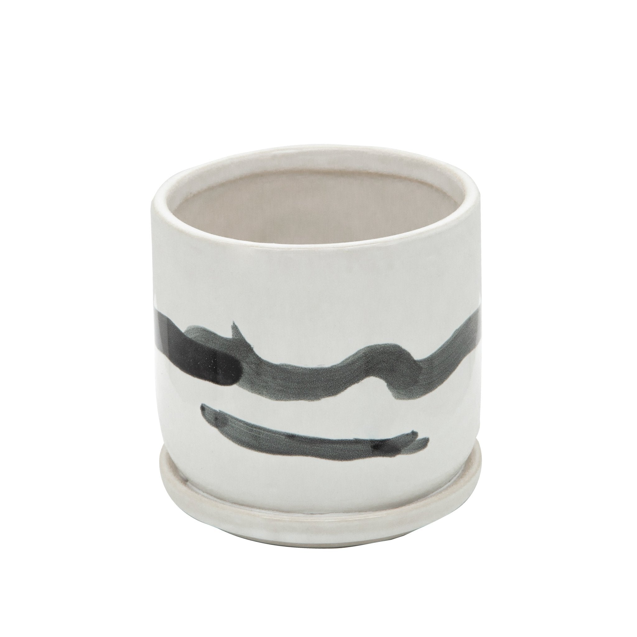 Set of 2 Painted Planters with Saucer, White | Zigeze