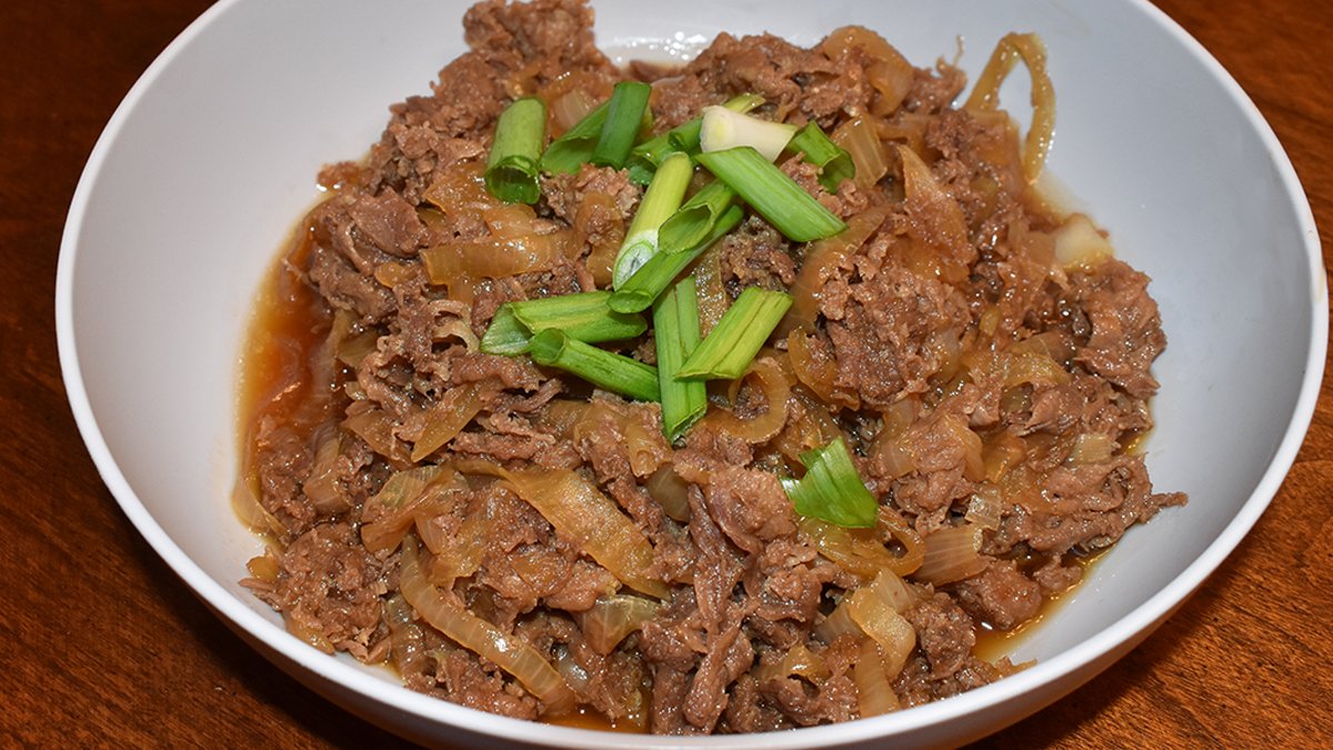 Japanese Style Grilled Beef Yakiniku Dish - Zigeze