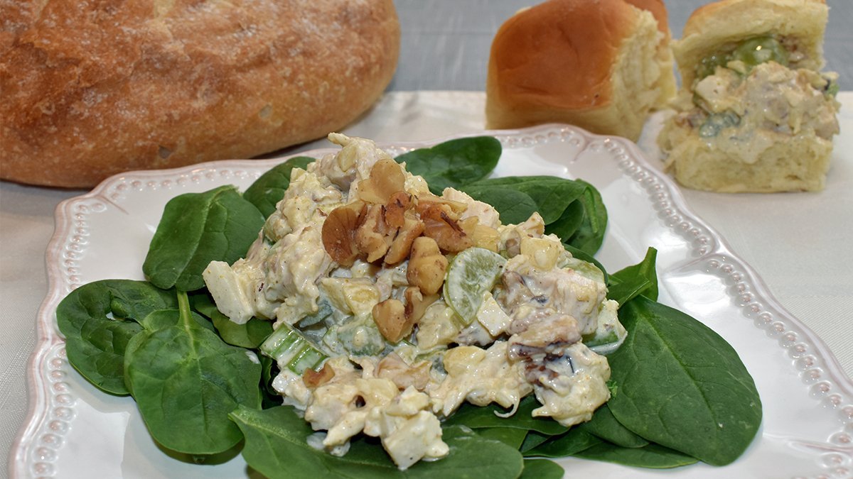 Make Ahead Mouthwatering Curried Chicken Salad - Zigeze