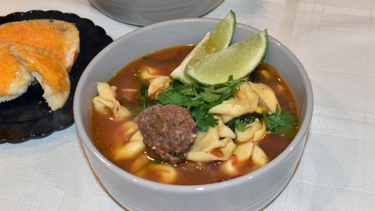 Mexican Soup with Meatballs & Tortellini - Zigeze