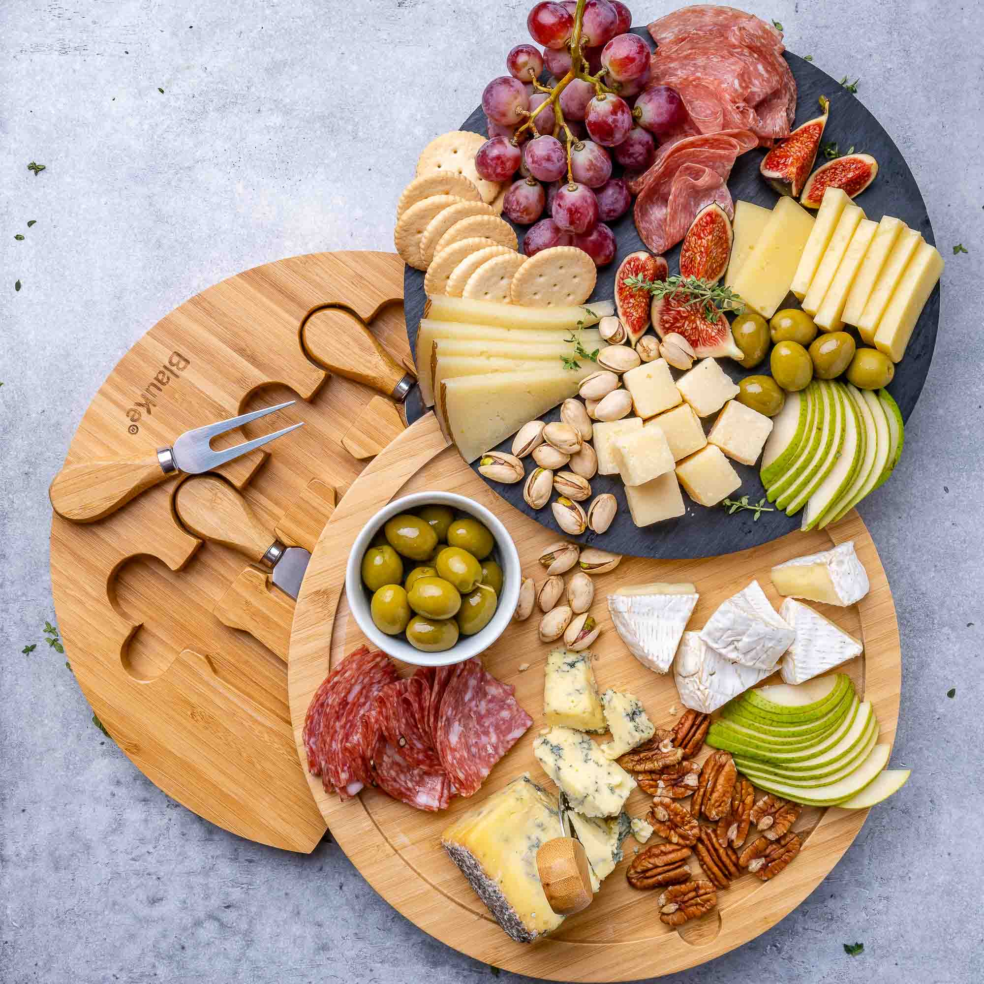 Bamboo Cheese Board with Knife Set and Removable Slate | Zigeze