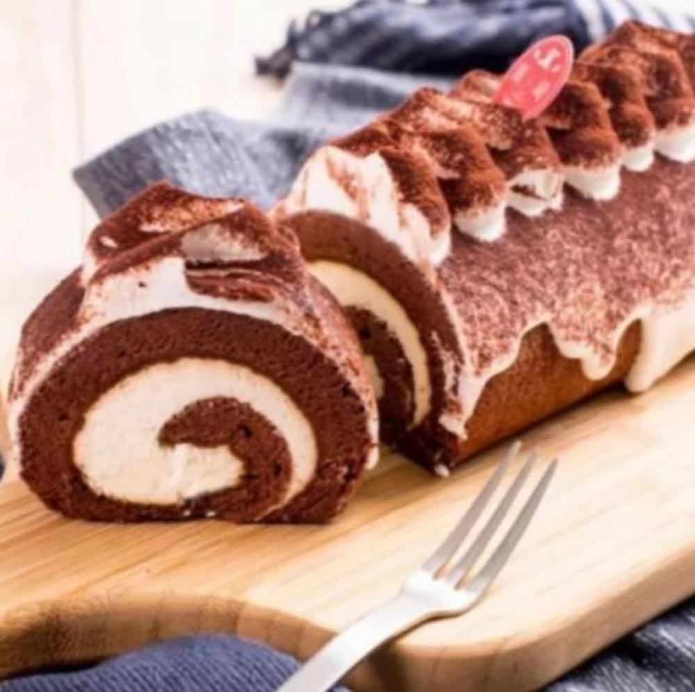 Two Nonstick Silicone Cake Roll Mats | Zigeze